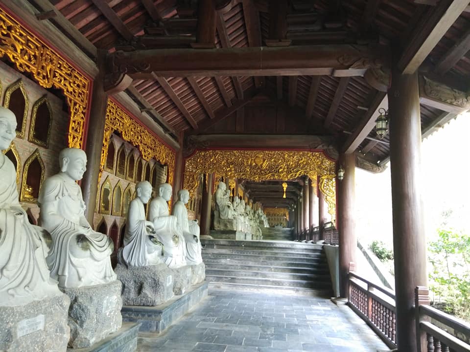 Chùa Bái Đính là ngôi chùa rộng nhất và có nhiều tượng La Hán nhất Việt Nam