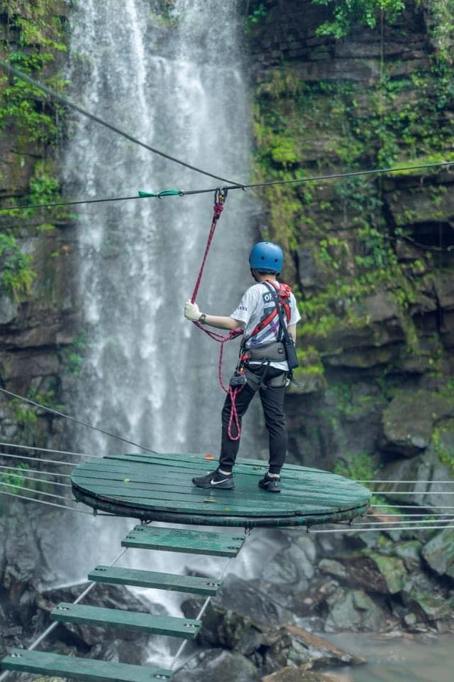 Đoàn khách trải nghiệm team building tại Lào - 5