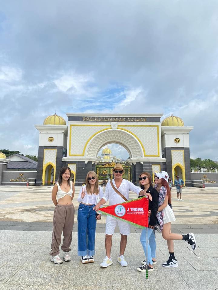 Đoàn khách tham quan Singapore - Malaysia 4N3Đ, tháng 6/2022 - 9