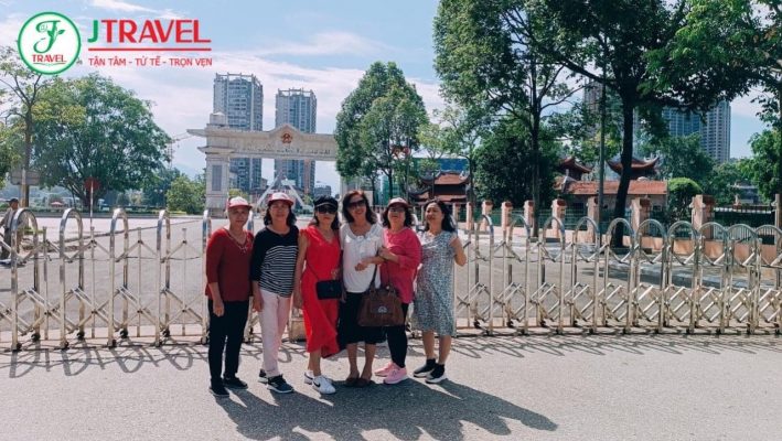 ĐOÀN J TRAVEL THAM QUAN SAPA - HẠ LONG - NINH BÌNH 3