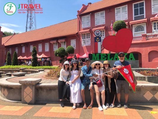 ĐOÀN J TRAVEL THAM QUAN SINGAPORE - MALAYSIA TỪ 13/8 - 16/8/2022 -3