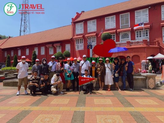 ĐOÀN KHÁCH J TRAVEL DU LỊCH SINGAPORE - MALAYSIA 21/8 - 24/8/2022 - 5